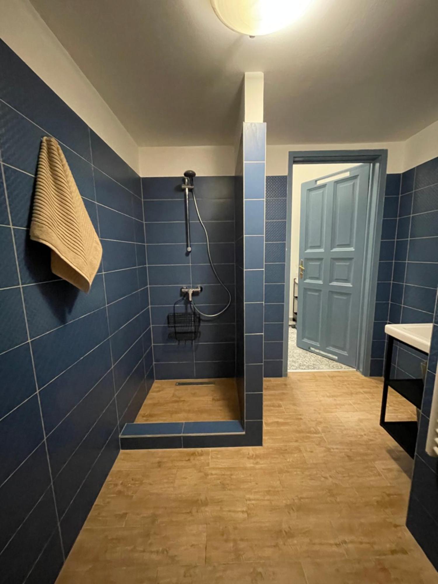 Blue Mirror Apartment Budapest Exterior photo
